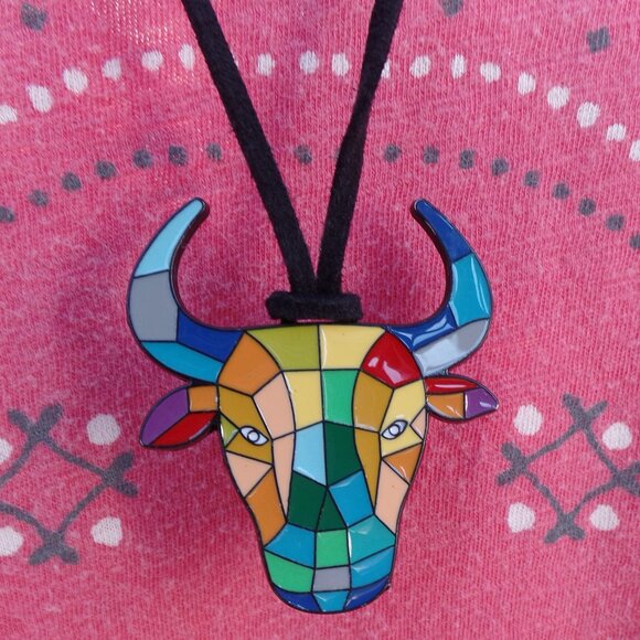 HTC Mosaic Bull Head Necklace Metal/Enamel with Adjustable Leather Tie - Picture 3 of 6